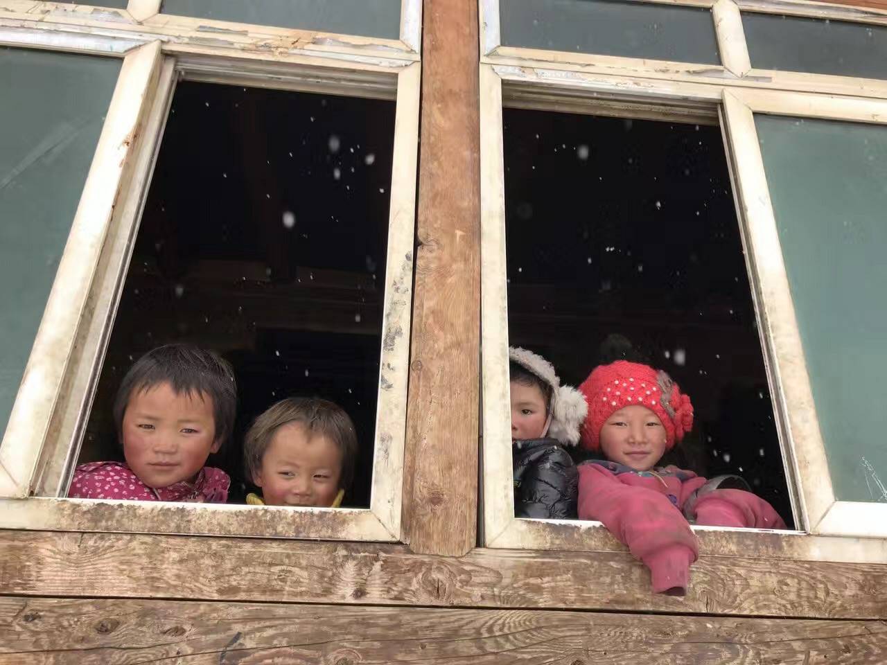 三亚袁建数据备份与恢复有限公司公益回顾丨家国同欢月同圆 温暖满载甘孜州(图9)